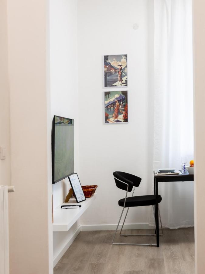 Como Holiday Home Appartamento Business Bagian luar foto